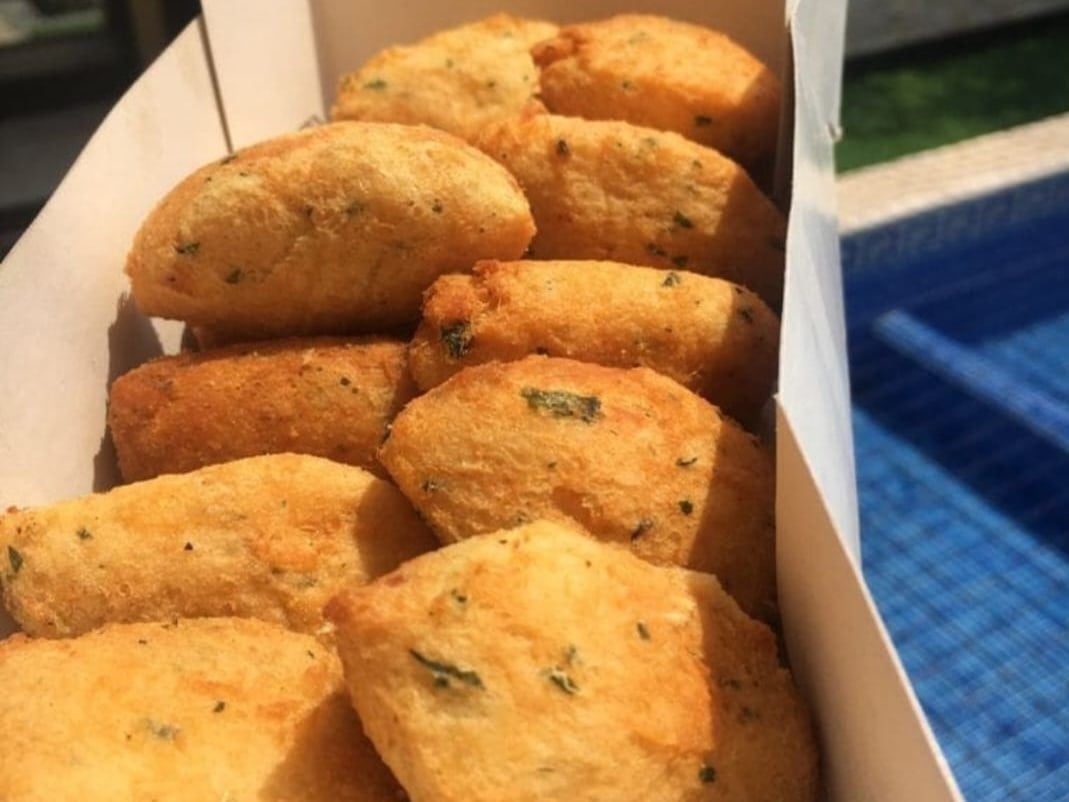 Pastéis de bacalhau da Delícias da Dona